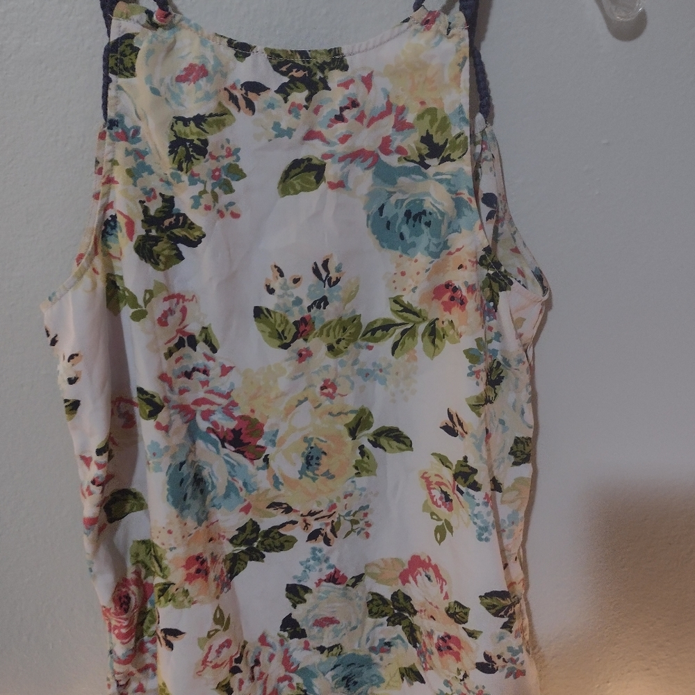 Jessica Simpson Tank - Picture 5 of 7